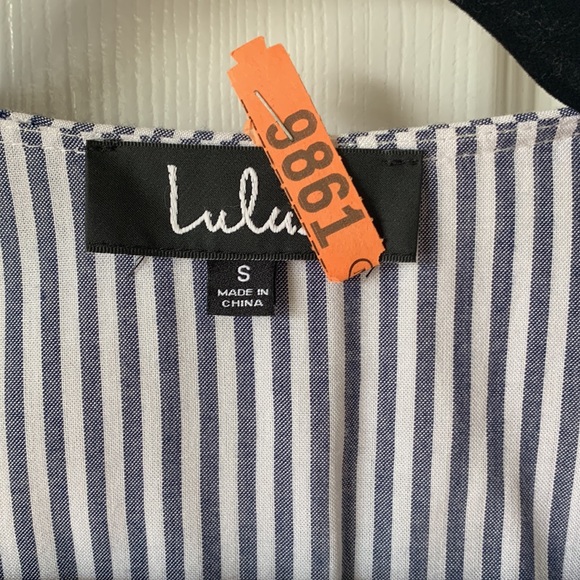 Pretty LuLus PinStripe Dress Sz S - Picture 5 of 7